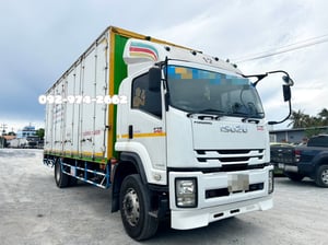 หกล้อตู้สิบบาน ISUZU FTR 240 แรง ปี 61 (7819) หกล้อตู้สิบบาน ISUZU FTR 240 แรง ปี 61 (7819)