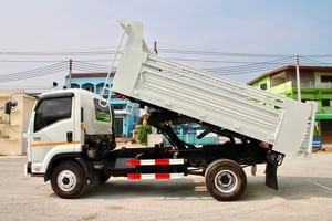  กระบะเก็บงานสวย พร้อมใช้งาน  หกล้อดั้มพ์  ISUZU FRR 210  แรง ปี 2566 (4606)