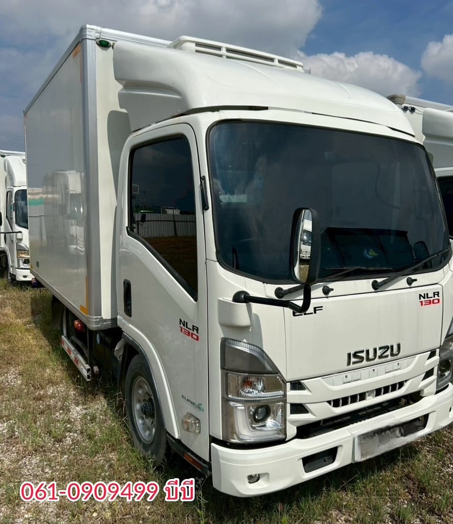 “ สี่ล้อตู้เย็น ”  ISUZU NLR 130 แรงม้า ปี 66 (8083)