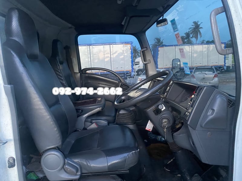 หกล้อตู้ ISUZU NPR 150 แรง ปี 56 !!(1069) หกล้อตู้ ISUZU NPR 150 แรง ปี 56 !!(1069)