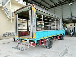 หกล้อโดยสาร HINO XZU  150 แรงม้า ปี 2561 (2872)
