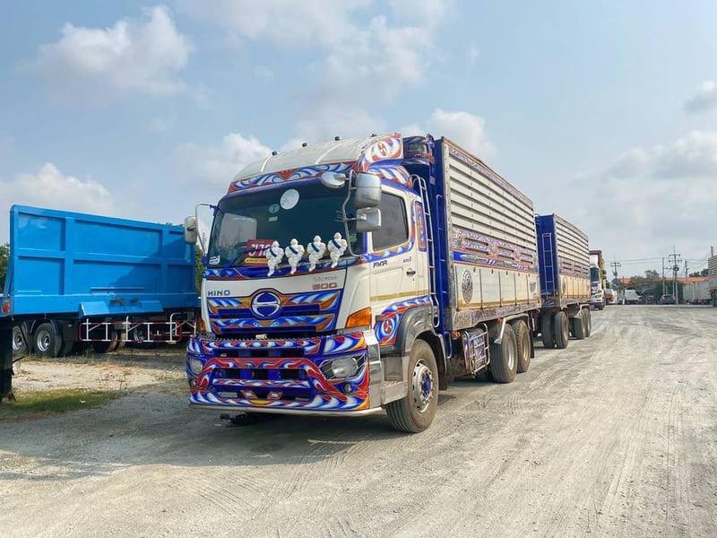 HINO FM 344แรงม้า รถบรรทุก 10ล้อ พ่วงแม่ลูก ปี2018 เลขไมล์ 660,000 กม.