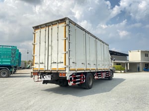 หกล้อตู้สิบบาน HINO FG8J 240 แรง ปี 2561(4378)