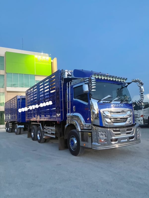 360 ยอดนิยม บรรทุกได้ถึง 31.1 ตัน ISUZU FXZ 360 แรงปี 65 (2591,2592) 360 ยอดนิยม บรรทุกได้ถึง 31.1 ตัน ISUZU FXZ 360 แรงปี 65 (2591,2592)