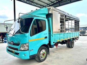 หกล้อโดยสาร HINO XZU  150 แรงม้า ปี 2561 (2872)