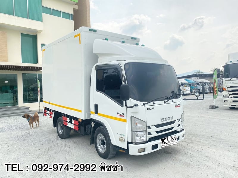 สี่ล้อตู้ทึบ ISUZU NLR  130 แรงม้า ปี 64 (3ฒฐ3578)