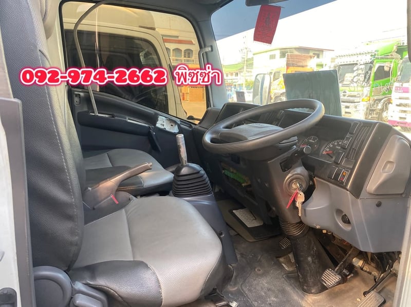 สี่ล้อตู้จัมโบ้ ISUZU NLR 104 แรงปี 65(3710)