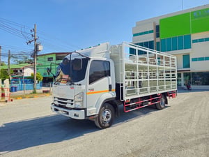 หกล้อคอกบรรทุกน้ำ รถขนน้ำขวด  ISUZU FRR 190 แรง ปี 64(4513)