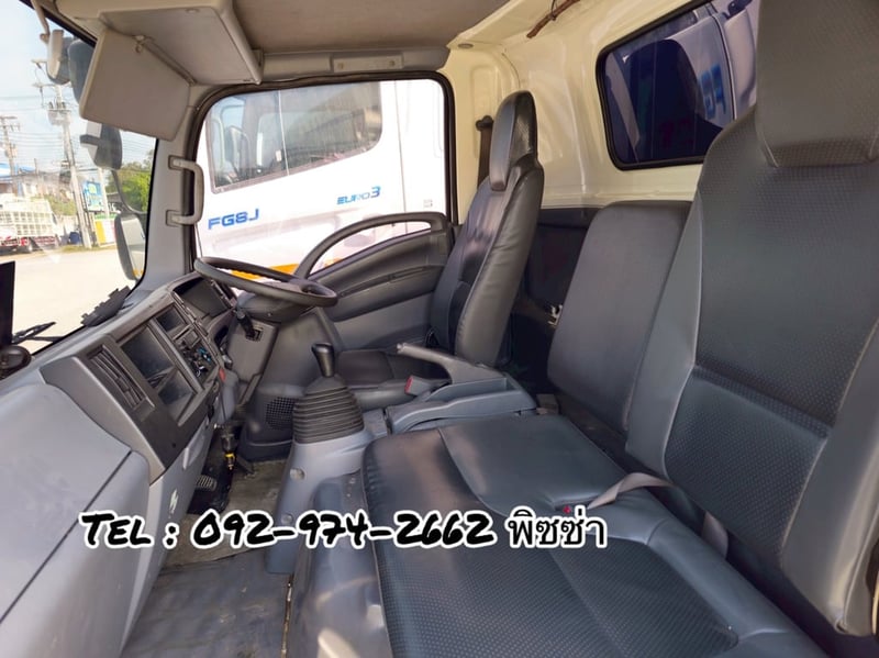 หกล้อตู้ทึบ ISUZU NPR 150 แรงม้า ปี 2565 (5464) หกล้อตู้ทึบ ISUZU NPR 150 แรงม้า ปี 2565 (5464)