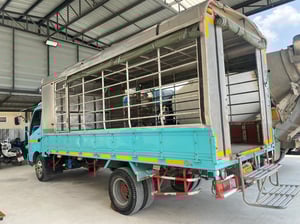 หกล้อโดยสาร HINO XZU 150 แรง ปี 61 (2872)