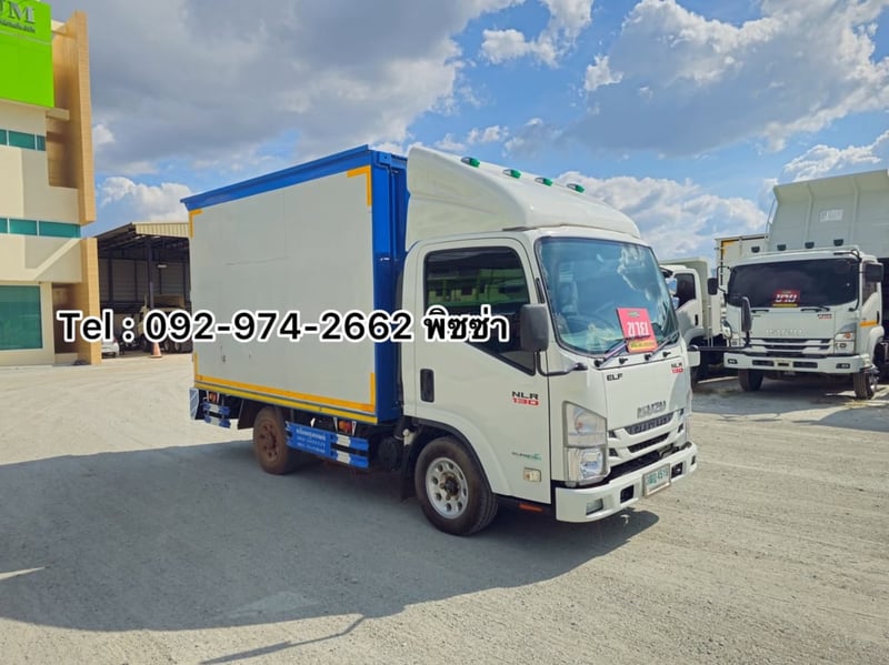 สี่ล้อตู้ ISUZU NLR 104แรง ปี 2564(4519) สี่ล้อตู้ ISUZU NLR 104แรง ปี 2564(4519)
