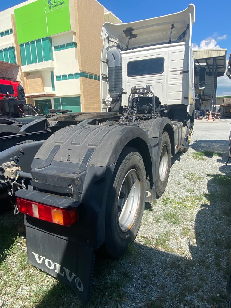 VOLVO FM 370แรงม้า รถบรรทุก 10ล้อ หัวลาก เฉพาะหัว ปี2018(5130) VOLVO FM 370แรงม้า รถบรรทุก 10ล้อ หัวลาก เฉพาะหัว ปี2018(5130)