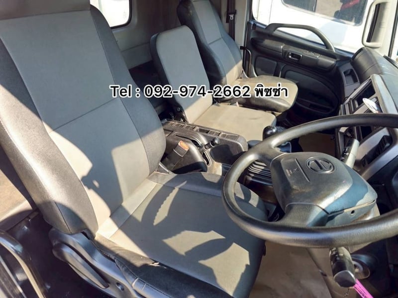 หกล้อบรรทุกขยะ  HINO FG8J 240 แรงปี 66 (4084)