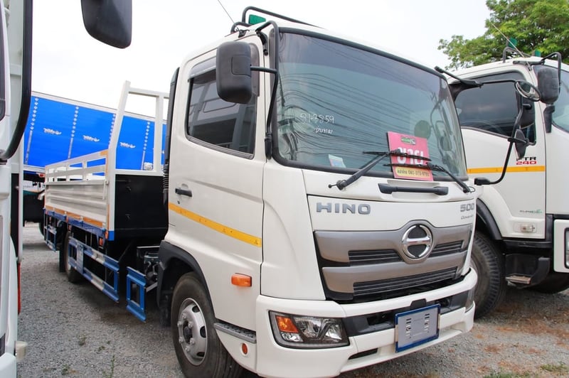 หกล้อกระบะคาร์โก้  HINO 175 แรง ปี 67 (3859)