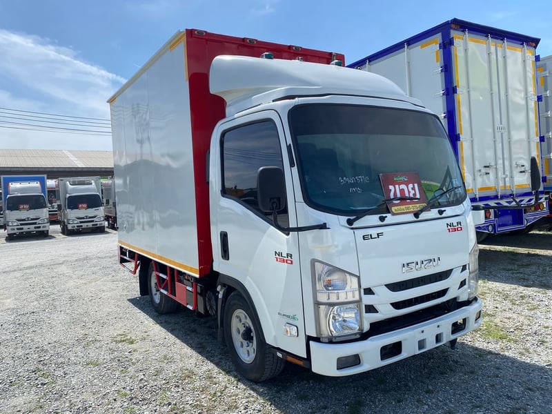 สี่ล้อตู้ ISUZU NLR 130 แรง ปี2565 (3710) สี่ล้อตู้ ISUZU NLR 130 แรง ปี2565 (3710)