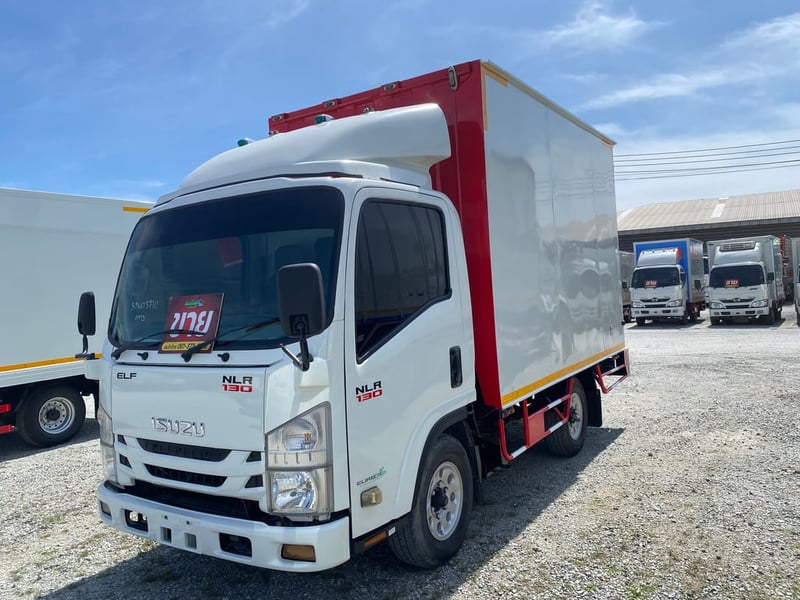 สี่ล้อตู้ ISUZU NLR 130 แรง ปี2565 (3710) 