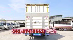 หกล้อตู้สิบบาน HINO FG8J 240 แรง ปี 67 (8260)