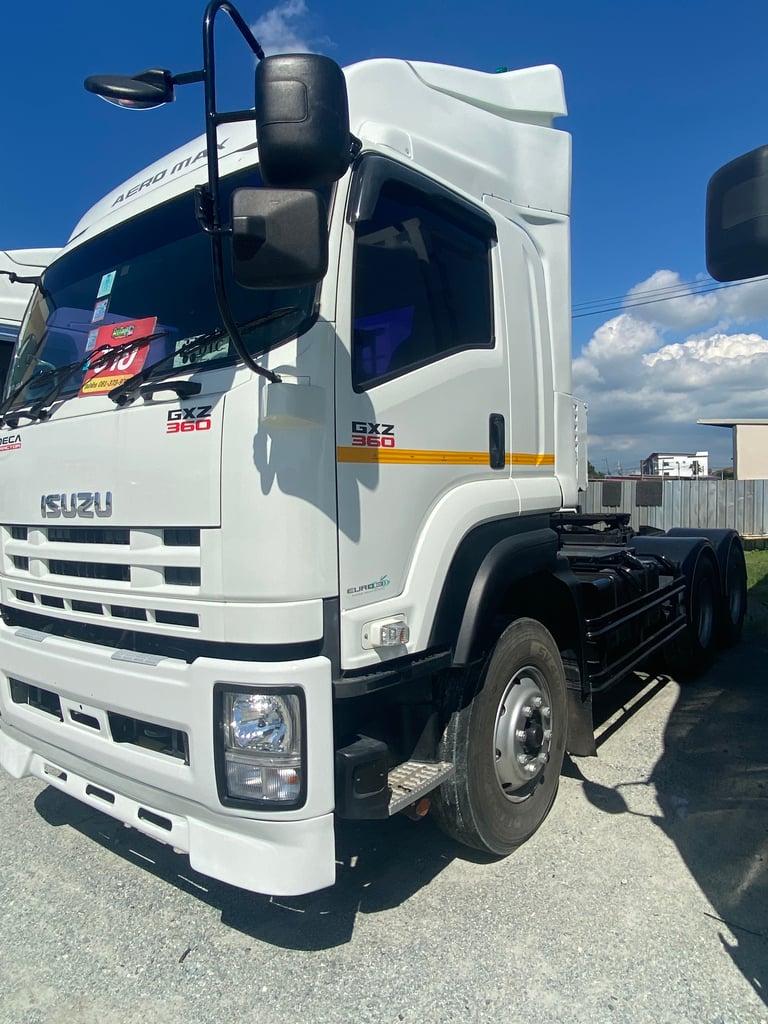 ISUZU GXZ 360แรงม้า รถบรรทุก หัวลาก 10ล้อ หัวลาก เฉพาะหัว ปี2012(6863) ISUZU GXZ 360แรงม้า รถบรรทุก หัวลาก 10ล้อ หัวลาก เฉพาะหัว ปี2012(6863)
