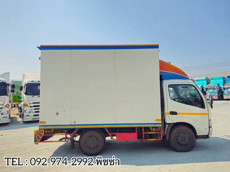 สี่ล้อตู้ทึบ HINO XZU  136 แรงม้า ปี 63 (2ฒห173)