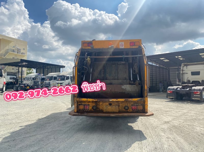 หกล้อบรรทุกขยะ HINO VICTOR 500 FG8J 240แรง ปี 2566 (4039)