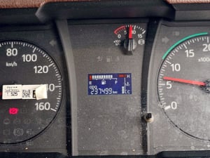 หกล้อคอก HINO FC9J 175 แรง ปี 66 (2340)