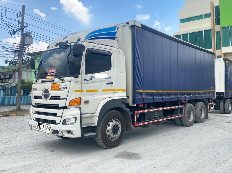 สิบล้อตู้สิบบาน Hino FL8J 260 แรงม้า ปี 60 (3133)