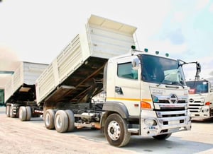 สิบล้อดั้มพ์ HINO  FM1A 344 แรง ปี 2560(2539,3778)