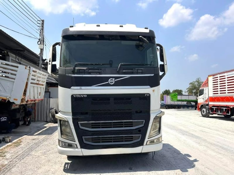 VOLVO FH 440 ปี 2558 (8454)