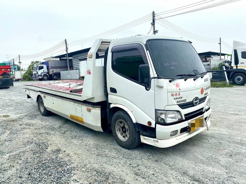 สี่ล้อสไลด์เข้าใหม่ คันเดียวในลาน 💥 HINO XZU 136 แรง ปี 2567(0597)