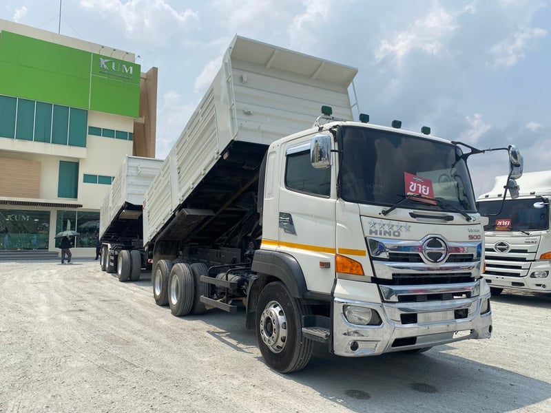 สิบล้อดั้มพ์ HINO  FM1A 344 แรง ปี 2560(2539,3778)