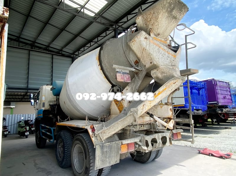 สิบล้อโม่ปูน HINO FM1A 330 แรง ปี 2555(0741)