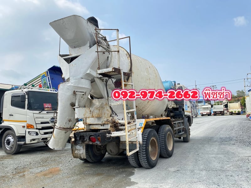 สิบล้อโม่ปูน HINO  FM1A 330 แรงปี 56(9081)