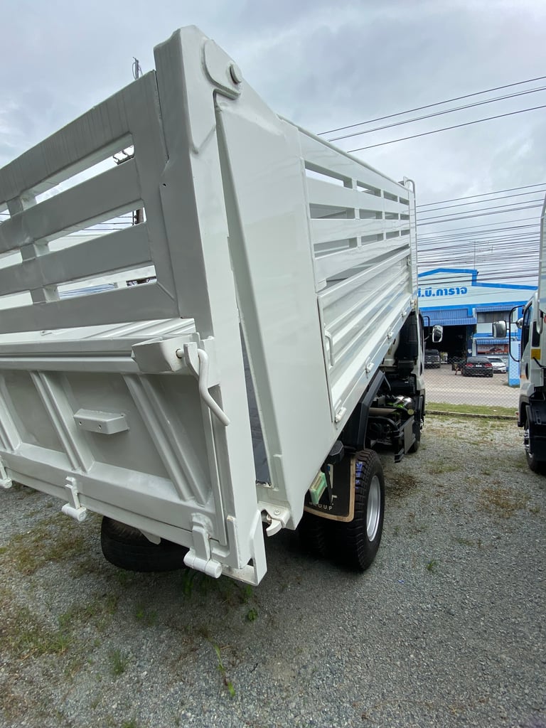ISUZU FRR 210แรงม้า รถบรรทุก 6ล้อ ดั้มพ์ ปี2023(5273)