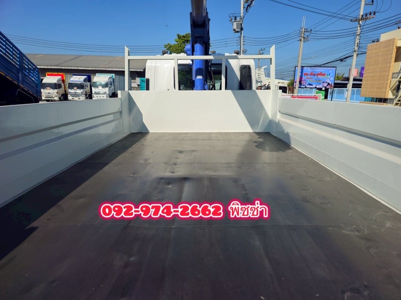 หกล้อดั้มพ์ ISUZU FTR 240 แรง  ปี 66 (3266)