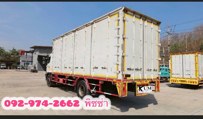 HINO FG8J 240 แรงปี 63 (3169) หกล้อตู้สิบบาน 