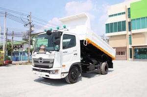 หกล้อดั้มพ์ HINO FC9J 175 แรง ปี 2565 (0793) หกล้อดั้มพ์ HINO FC9J 175 แรง ปี 2565 (0793)