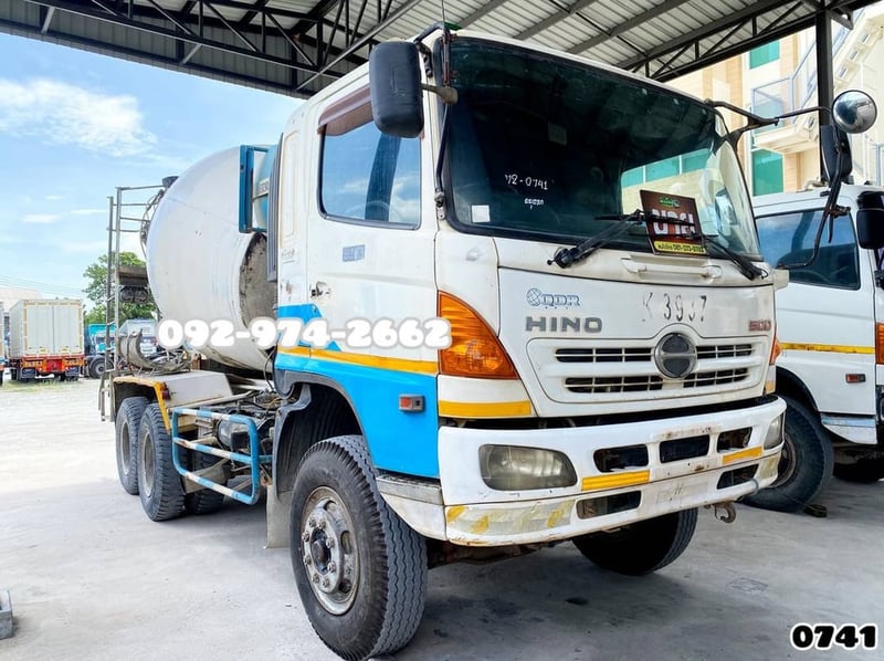 สิบล้อโม่ปูน HINO FM1A 330 แรง ปี 2555(0741)