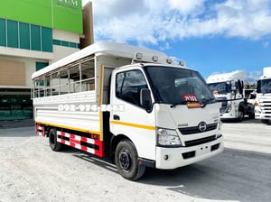 หกล้อโดยสาร HINO XZU 150 แรง ปี 2565 (3079) หกล้อโดยสาร HINO XZU 150 แรง ปี 2565 (3079)