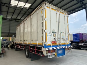 ISUZU FTR 240 แรง ปี 57 (9785)
