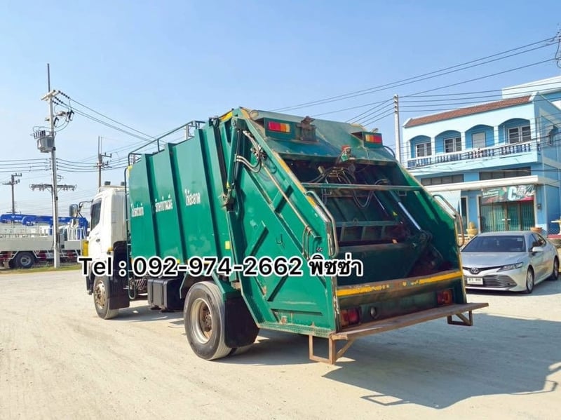 หกล้อบรรทุกขยะ HINO FG8J 240 แรงปี 66 (4084) หกล้อบรรทุกขยะ HINO FG8J 240 แรงปี 66 (4084)