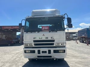 สิบล้อหัวลาก FUSO (5718) FV 380 แรง ปี 2555 สิบล้อหัวลาก FUSO (5718) FV 380 แรง ปี 2555
