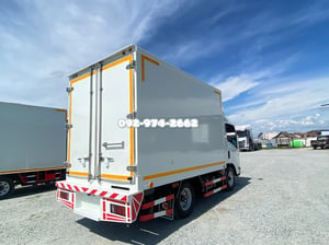สี่ล้อตู้เย็น ISUZU NLR 130 แรง ปี 62(5503) สี่ล้อตู้เย็น ISUZU NLR 130 แรง ปี 62(5503)