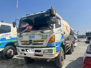 สิบล้อโม่ปูน HINO FM1A 330 แรงปี 55 (0742) สิบล้อโม่ปูน HINO FM1A 330 แรงปี 55 (0742)