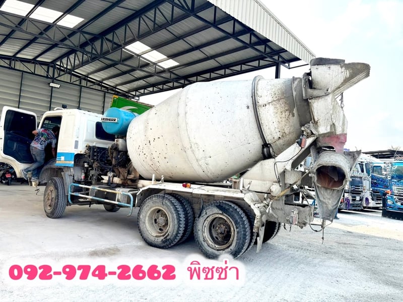 สิบล้อโม่ปูน อู่ดัง ลีบแฮรร์ ( Liebherr) (1281)