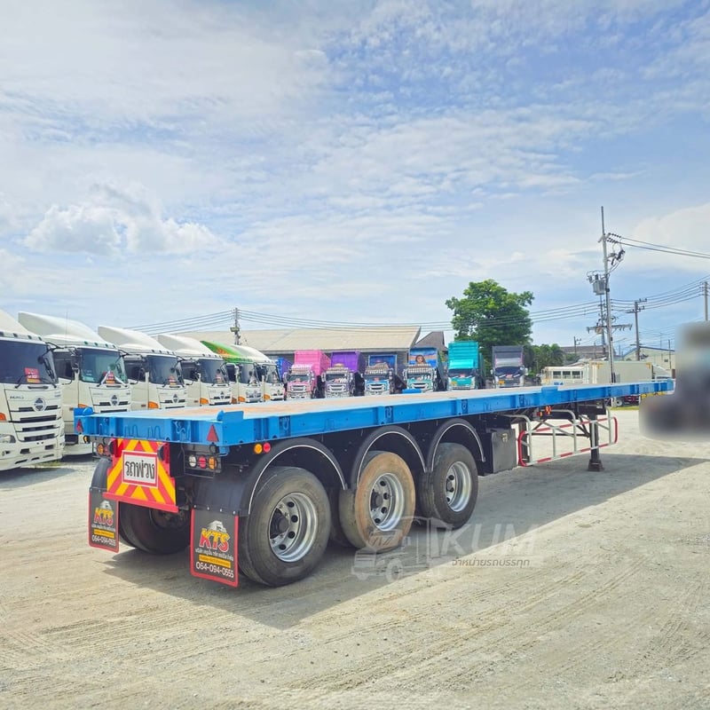 หางพื้นเรียบสามเพลา  อู่ WAFA  ปี 2565(8655)