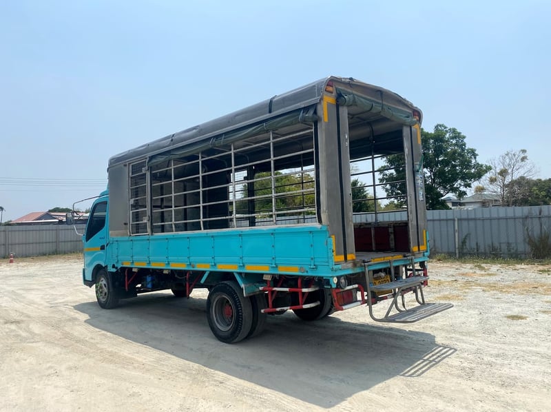 รถรับส่งคนงาน สองแถว รถโดยสาร 🚌 HINO XZU  150 แรงม้า ปี 2561 (2872)