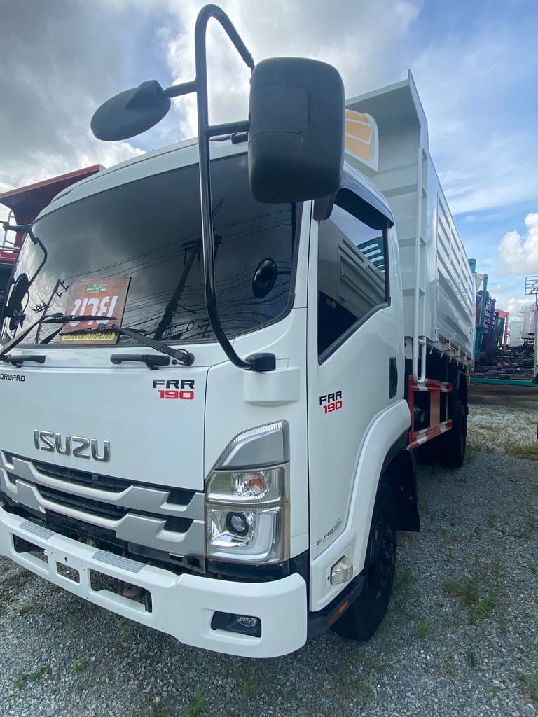 ISUZU FRR 190แรงม้า รถบรรทุก 6ล้อ ดั้มพ์ ปี2022(0522)