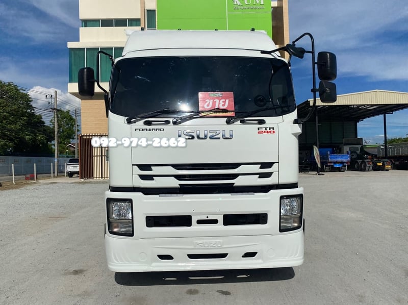 หกล้อตู้สิบบาน FTR 240 แรง ปี 2565 (2375)