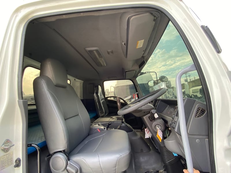 สิบล้อหัวลาก 360 แรงปี 66 MT แล้ว(9050) 