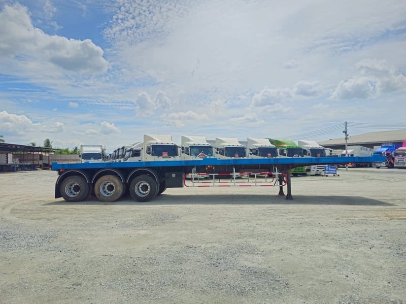 หางพื้นเรียบสามเพลา อู่ WAFA ปี 2565(8655) หางพื้นเรียบสามเพลา อู่ WAFA ปี 2565(8655)